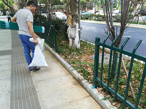 鋅鋼草坪護(hù)欄